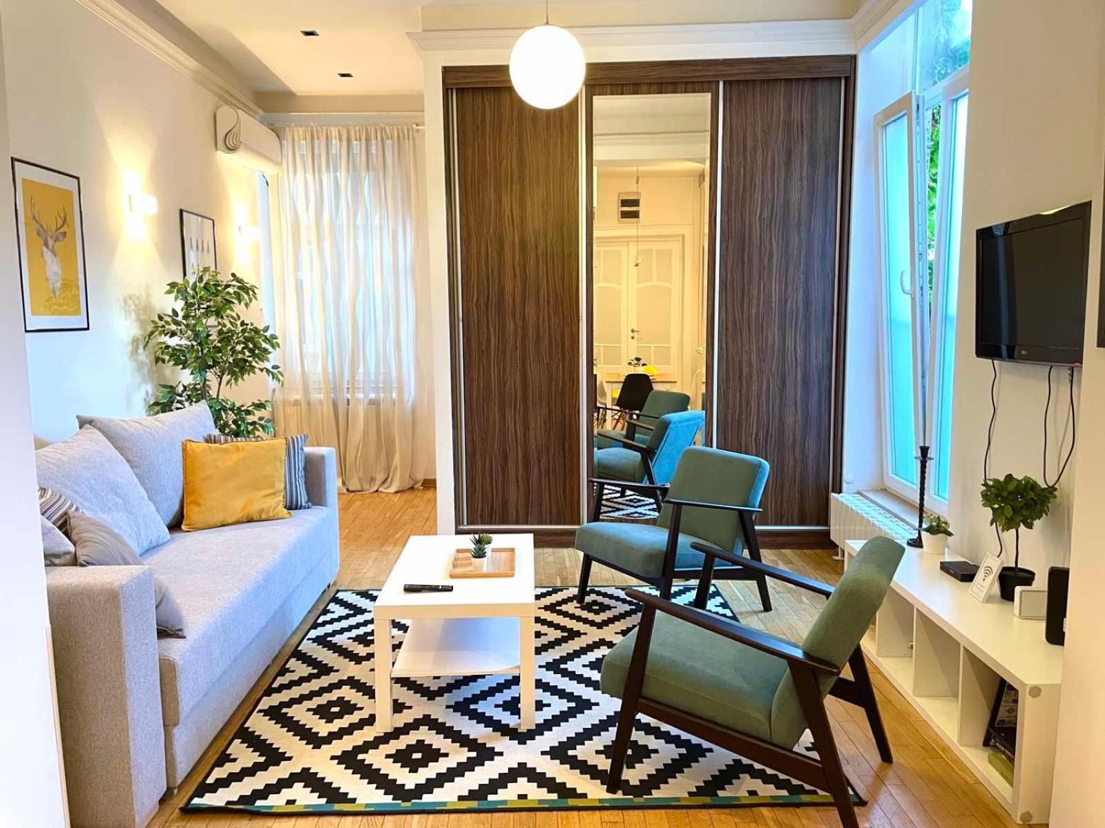 City Break Apartments Chic And Luxury Belgrad Exteriör bild