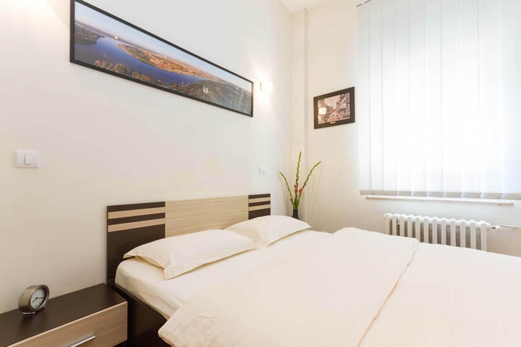 City Break Apartments Chic And Luxury Belgrad Exteriör bild