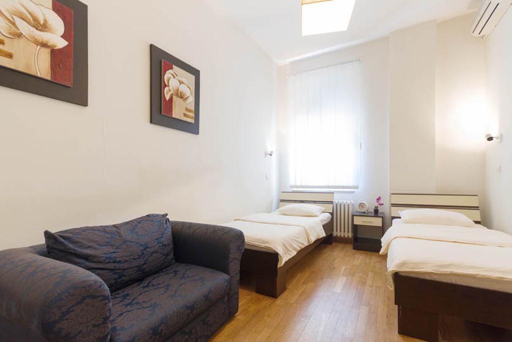 City Break Apartments Chic And Luxury Belgrad Exteriör bild
